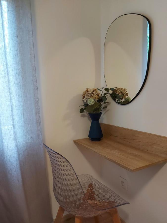 Meden Apartment ポレッチ エクステリア 写真