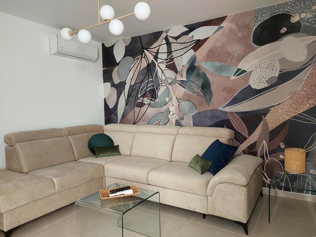Meden Apartment ポレッチ エクステリア 写真